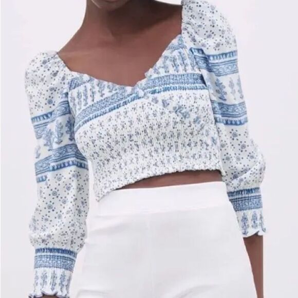 Zara Blue & White Smocked Women's Top Sz M - Picture 1 of 6